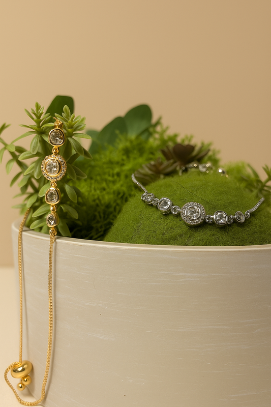 Velora Women's Bracelet